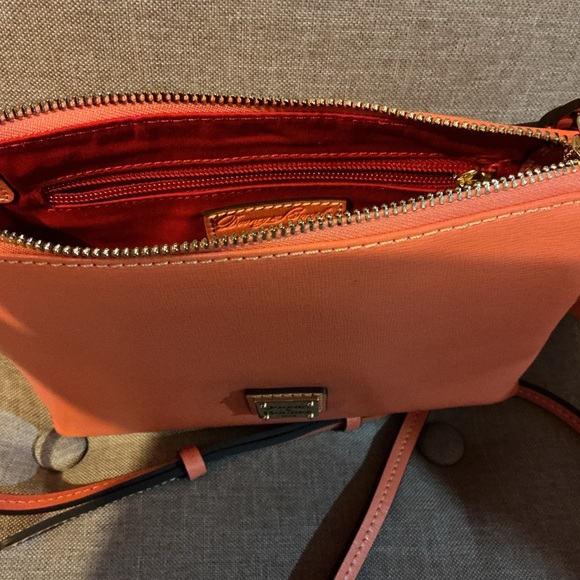NEW Dooney & Bourke Coral Orange Crossbody Bag and Matching Wallet - Picture 3 of 10